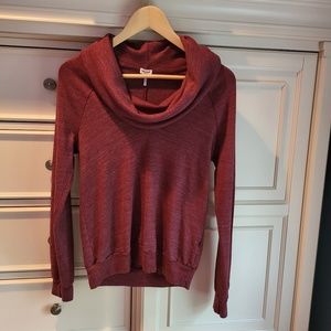 Splendid cowl neck top long sleeve maroon Size Small